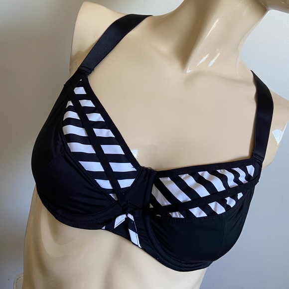 Marlies Dekkers 34E *FREE* black and white bra *fair condition - Picture 3 of 12